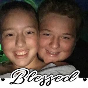 Meet your Posher, Christina